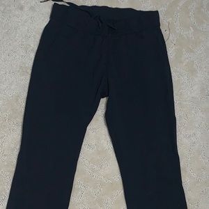 LuluLemon Size 4 Pant
